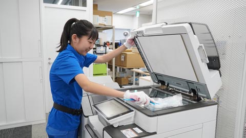 コピー機の清掃