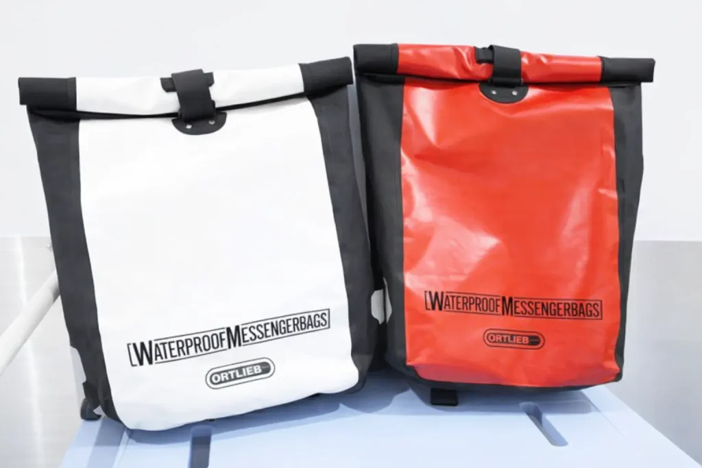 メッセンジャーバック